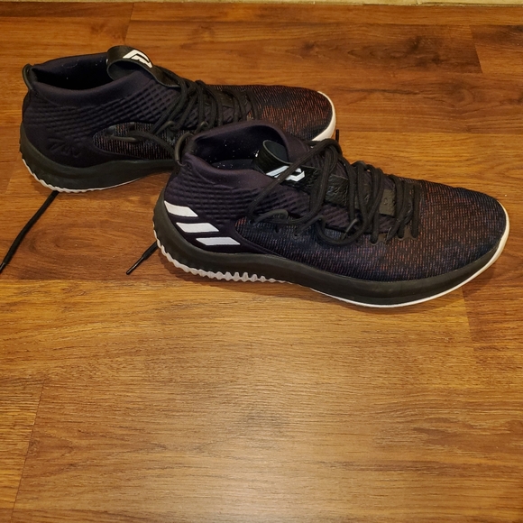adidas dame 4 static